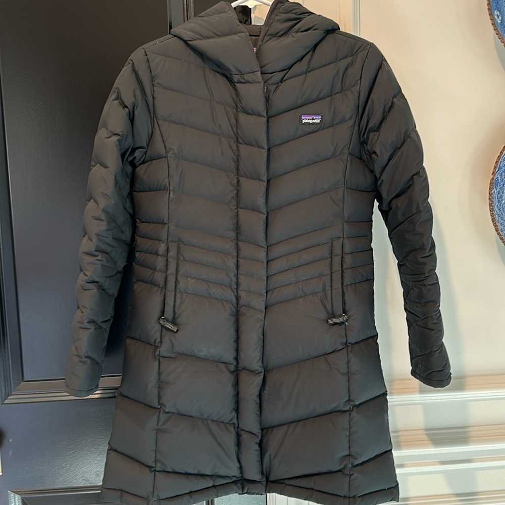Patagonia Black Mid Length Down Puffer